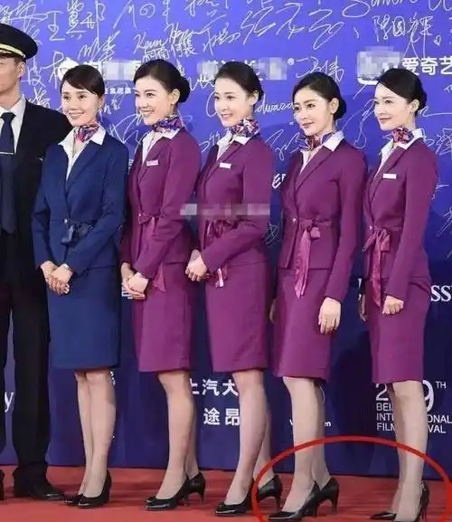 明星身高大揭秘女明星(明星实际身高大揭秘)-第5张图片