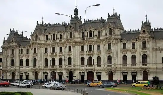 国家电力公司签署过合作协议,双方将共同建设一套围绕铋鲁首都利