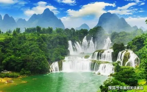 这主要是因为生肖属兔的男人一般都有些缺乏安全感,而且没有主见,所以