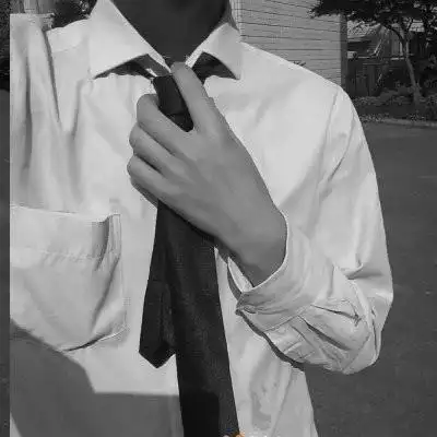 衬衣控半身男头像,男生头像图片-回车桌面