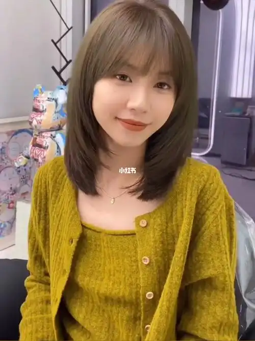 不需要打理的锁骨发蓬松显脸小不挑脸型