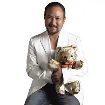 张镐哲经纪人联系15800044498