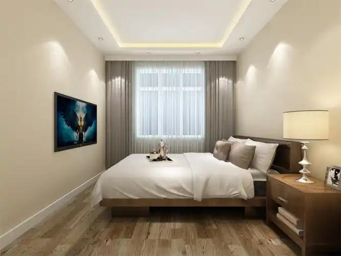 所以整体的墙面用了偏暖色调的淡黄色多乐士墙漆,然后客厅的电视背景