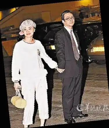 47岁陈慧娴三段恋情后仍单身因分手患焦虑症