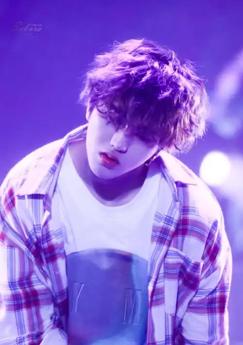 永远热泪盈眶 永远热爱 cr:sakura_蔡徐坤安利站