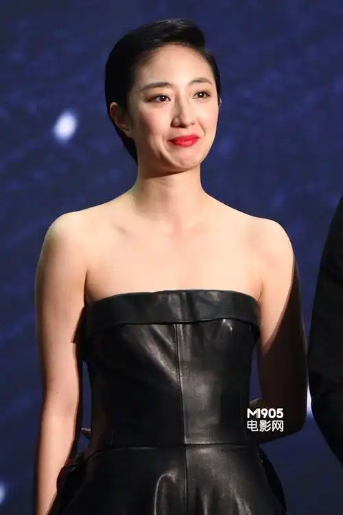 《白日焰火》首映 廖凡桂纶镁现场领"结婚证"