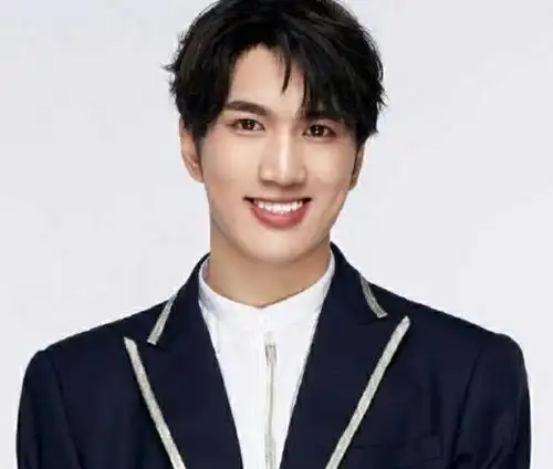 韩佩泉创造营第一次公演多少排名