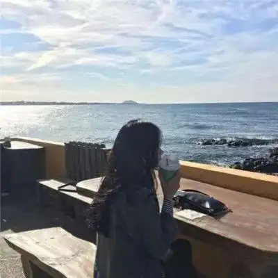 女头像背影侧脸高清