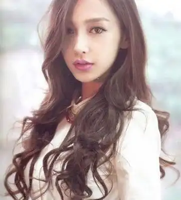 angelababy卷发怎么烫 杨颖长卷发教程 - 发型教程 - 发型社