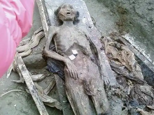 五官中郎将是什么官位 惊现清朝五官清晰干尸 官位不高