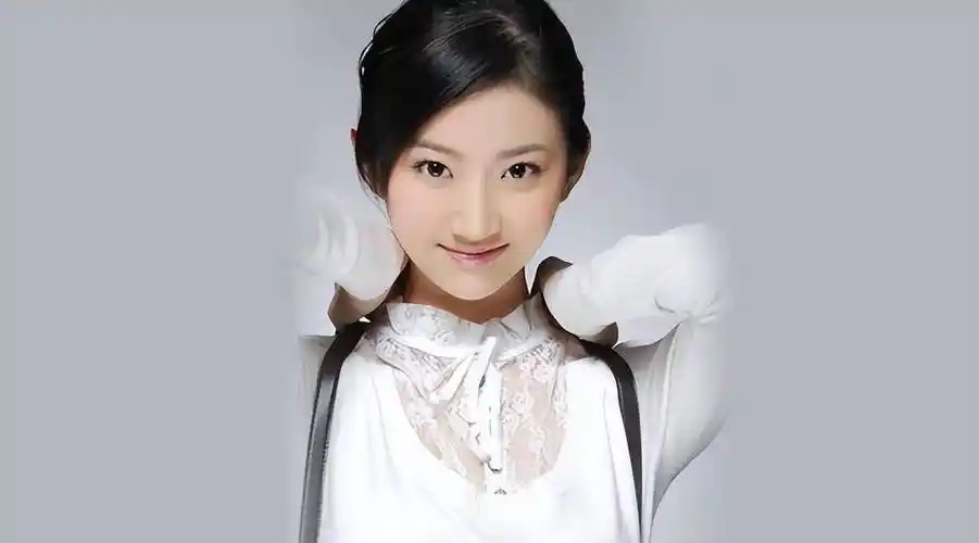 原创年轻时的景甜完全符合我对校花的想象