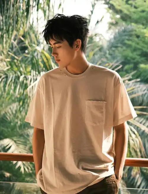 今天是墨燃 踏仙君和陈飞宇的生日,一人来送一句生.