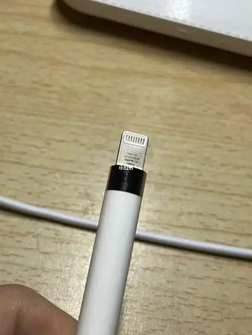 出applepencil一代笔