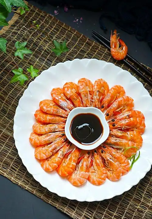 只煮一煮,原汁原味才是过年吃虾最健康最营养的吃法|食材|生姜|盐水虾