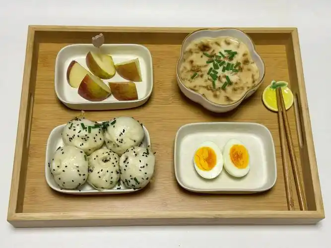 丑苹果很好吃#冰花生煎  #儿童营养早餐[红书r]冰花生煎包做法115