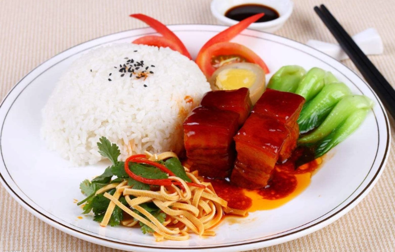 套饭怎么做的,在大理哪里可以学,哪里教的味道正宗好吃图片_高清图