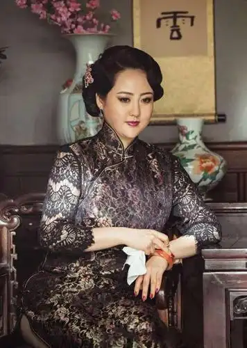 马程程|老酒馆|旗袍_新浪新闻