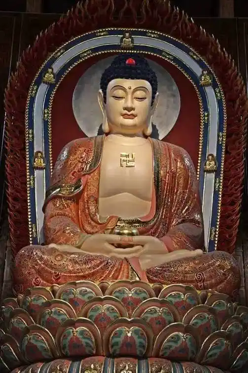 今日是释迦牟尼佛出家日,祈愿佛光普照,见者增福,传阅功德无量