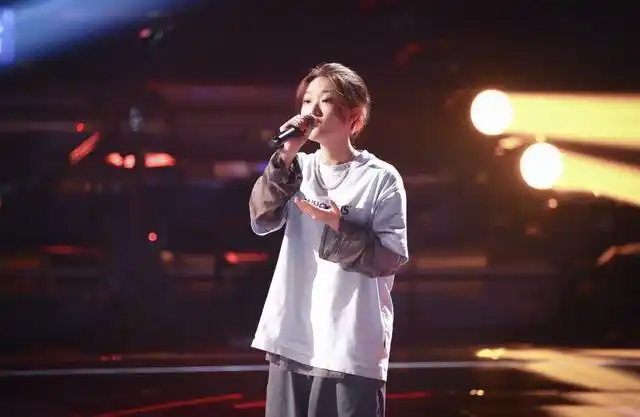 音乐才子韦礼安惊艳亮相"好声音",残酷车轮战达西遗憾淘汰