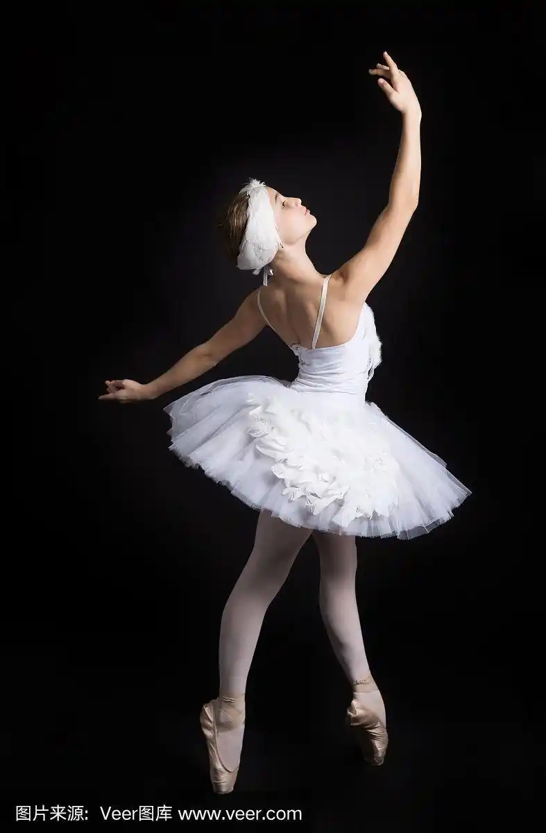芭蕾舞演员是跳舞