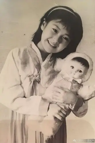 许晴演过86版西游记里的炼丹童子