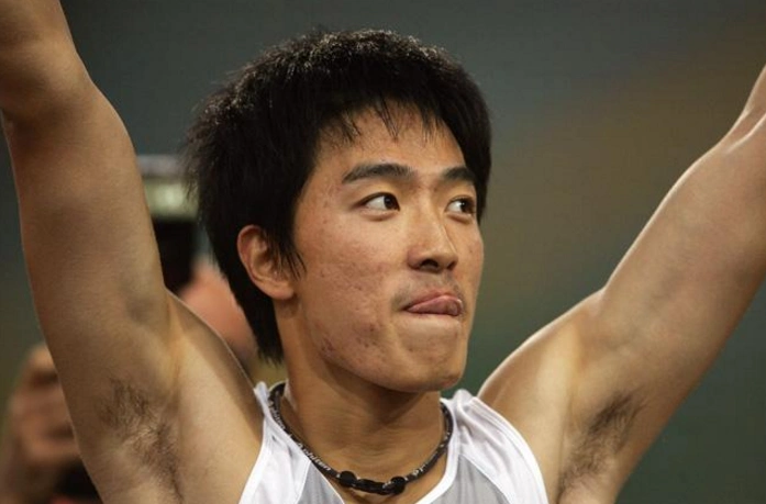 田径运动员中的帅气男神——刘翔,网友:图5真的是太帅了!