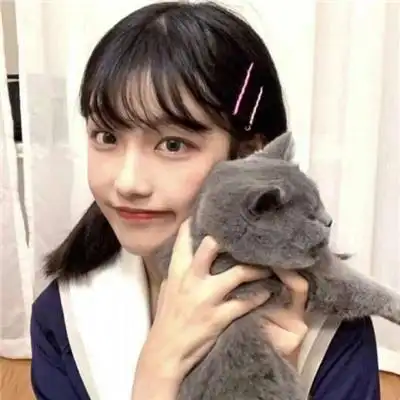 00后女生头像可爱萌妹子 我不仅有钱还会开心