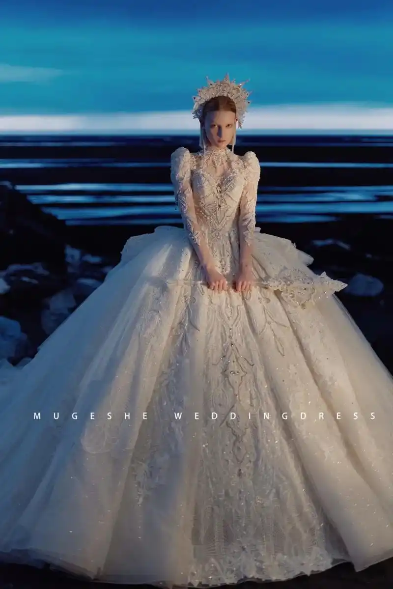 女王的权杖神圣华丽重工婚纱