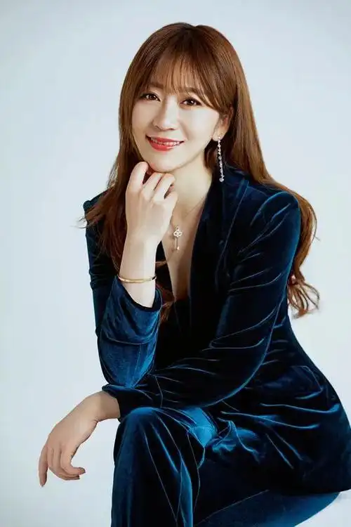 黑洞投资杨蓉回归商业本质好的产品和服务才有好的现金流