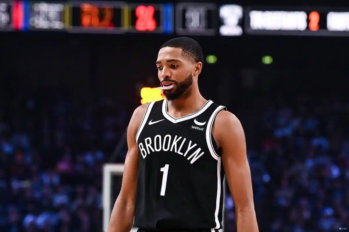 布里奇斯出战34分钟 18中7砍下21分4板4助_篮板_检查_防守