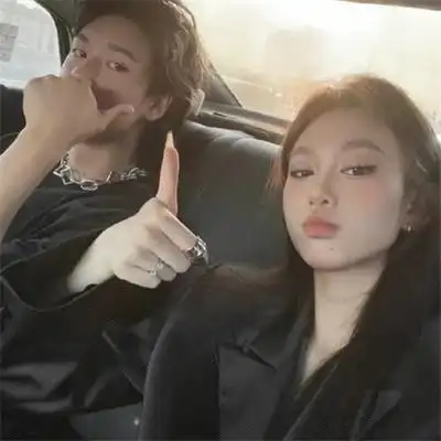 酷酷拽拽的霸气情侣头像一对两张