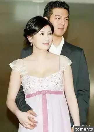 贾静雯人生踩的最大的一个坑就是嫁给了孙志浩.