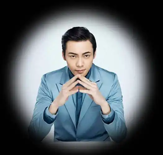 李易峰前女友爆料:曾给1500w封口费,涉及马苏,陈伟霆聊天记录