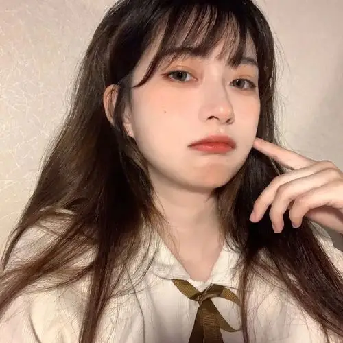 2020年10月18日 13:13   关注  女生头像 真人头像 三次头像 评论