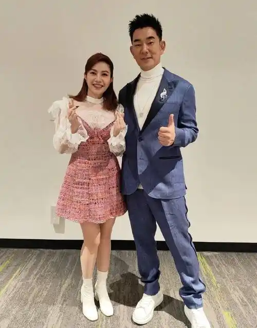 44岁徐怀钰复出将上《浪姐4》?