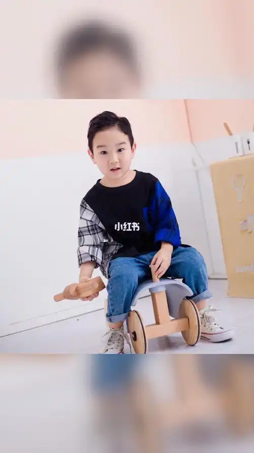 4周岁留念布童凡想儿童摄影工作室