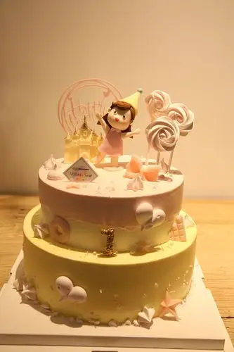 叁月甜小女孩蛋糕