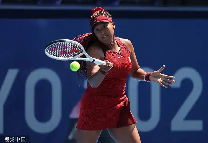 高清图网球女单大阪直美vs郑赛赛日本球星挥拍