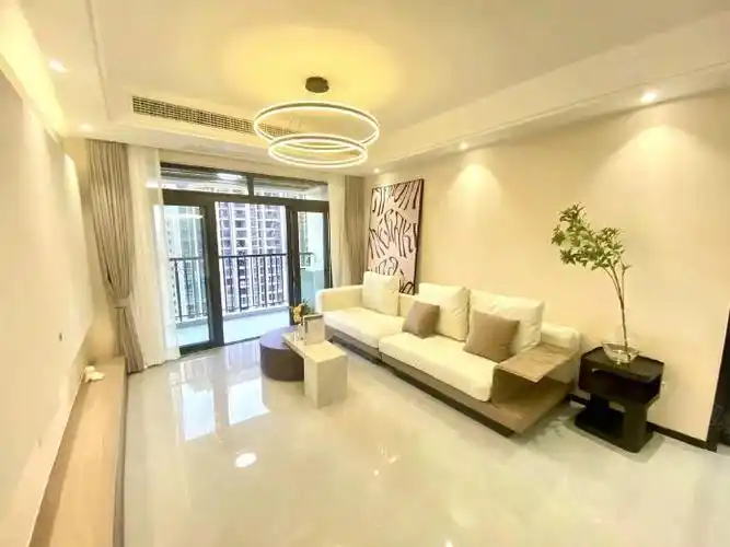 富力城天禧近轻轨熙街重大可免费停车可押一付一