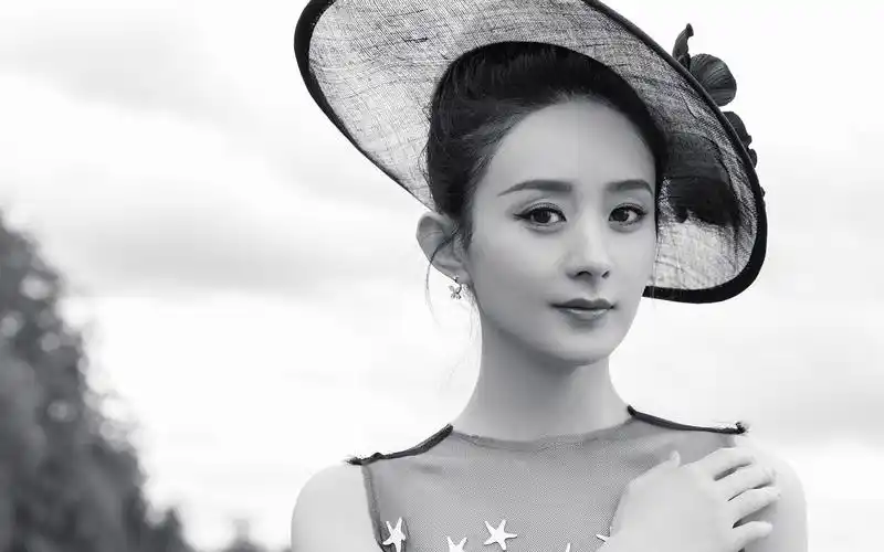 赵丽颖黑白性感高清桌面壁纸