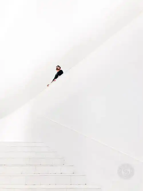 负空间构图,留白的艺术_腾讯新闻