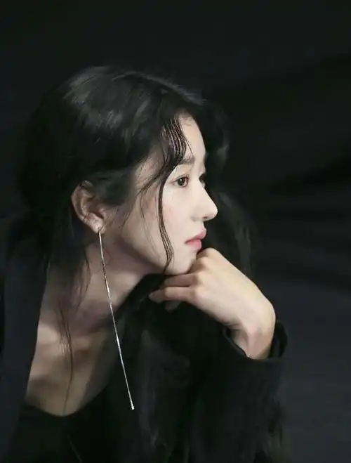 素颜高级脸和直鼻模板徐睿知