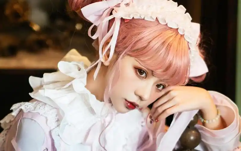 可爱萝莉美女高清桌面壁纸