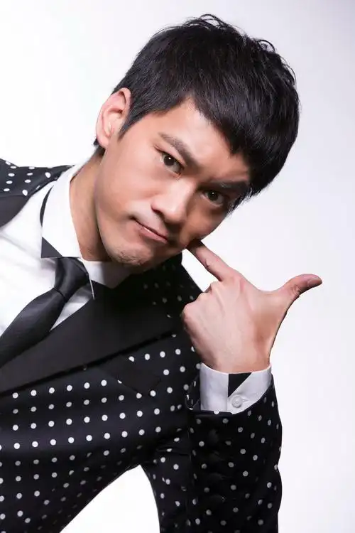 p>陈国坤(danny kwok-kwan chan),1975年8月1日生于 a target="