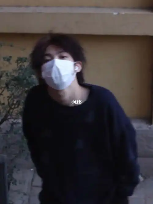 朋友的网恋对象请问一下这是网图吗