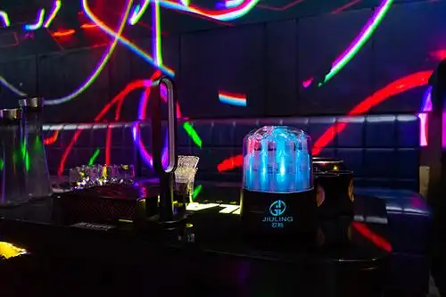 清吧自动售货机