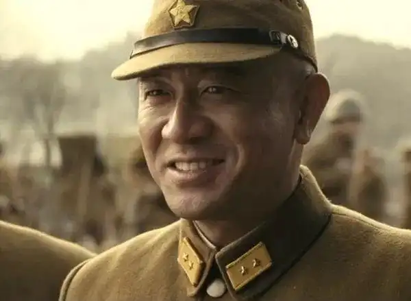 我买了一本日本人写的抗日神剧大百科书里可不光是搞笑吐槽