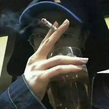 qq头像男生抽烟伤感颓废高清图片2021是好是坏皆为经历