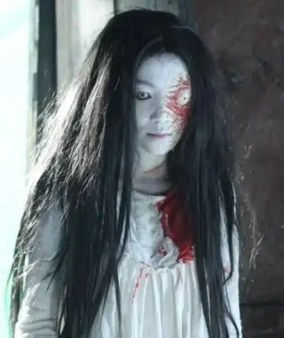 太恐怖了!百年鬼屋临盆女鬼拦路求助,於是5名泰国高僧就帮她.