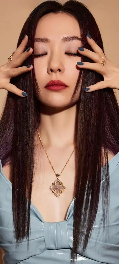 美女系列壁纸46-张靓颖